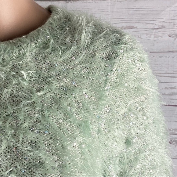 Anthony Richard’s Sweater 💚 Mint Green Shimmery - Picture 4 of 12